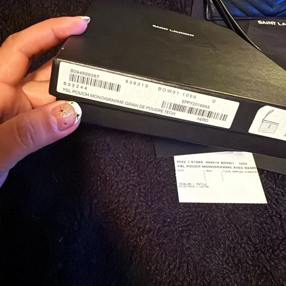 Saint Laurent Large Pouch - Picture 9 of 10